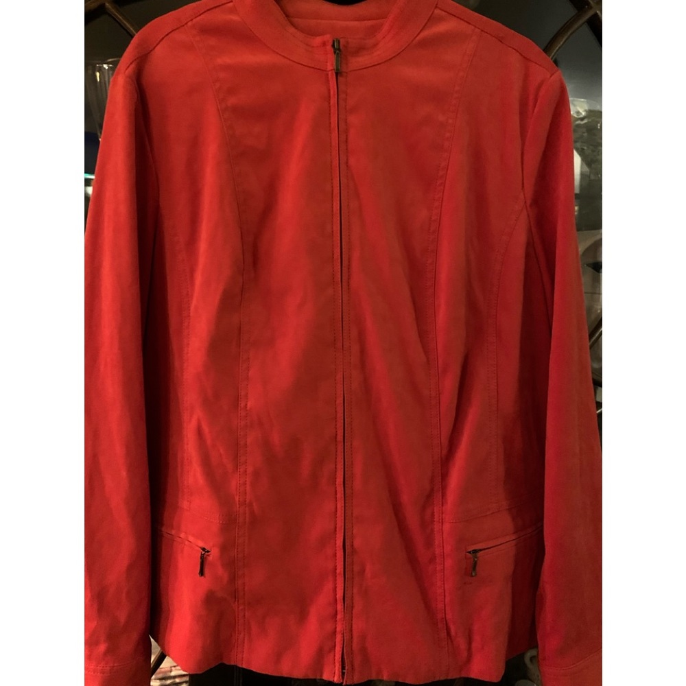 Women’s plus size jacket
